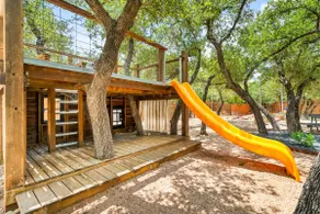 Luxury 7BR Hill Country Gem with Barndominium - Image 4