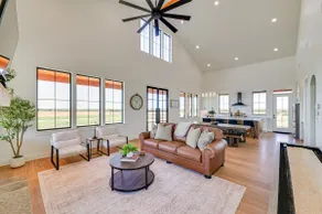 Rural Home w/ Hot Tub < 7 Mi to Winery & Golfing - Image 5
