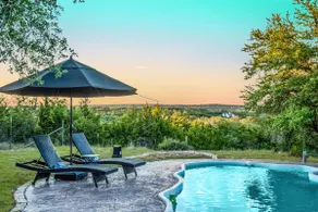 Hilltop Oasis w/Pool, Hot Tub, Fire Pit + Views - Image 3