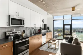 Cozy Urban Hideaway in Birmingham 13 - Image 3