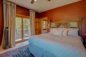 Spacious 4BR 4BA Mountain Retreat with Beaver Creek Shuttle - Image 4