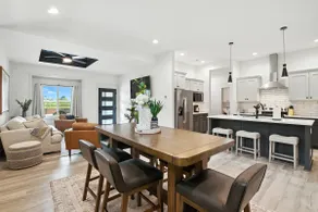 Brand New Cool Comfy Lawrence Retreat - Image 2