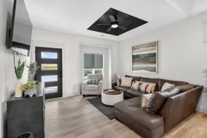 Plush & Roomy - Perfect for All Ages Near Ku & Kc - Image 2
