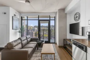 The Magic City Travelers Nest - Image 5
