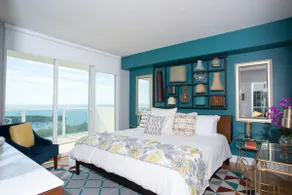 Coconut Grove Gorgeous Bay View 1/1.5 Condo Includes Parking - Image 5