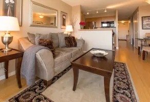 Populær Astoria-bygning, 14. etage med udsigt - Image 2