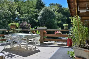 Appartement convivial et familial avec jardin, terrasse et barbecue | Vue jardin | Avec animaux autorisés - Image 2