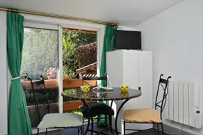 Appartement convivial et familial avec jardin, terrasse et barbecue | Vue jardin | Avec animaux autorisés - Image 4