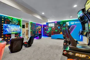 Modern Pines | Hot Tub · Theater · Arcades · Luxe - Image 5