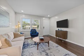 Cozy 3BR Home Near Fairgrounds and Downtown - Image 2