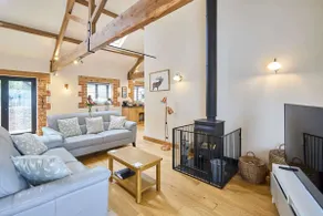 Host & Stay - Rupert's Barn - Image 2