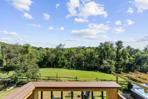 Mountain Escape on 6 acres w Hot Tub & Privacy - Image 5