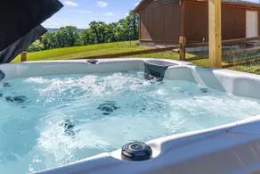 Mountain Escape on 6 acres w Hot Tub & Privacy - Image 4