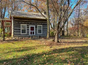 Historic Cabin Hideaway: Woods & Charm - Image 3