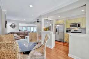 Charming 3BR Home Pool and Hot Tub FTL Gateaway - Image 5