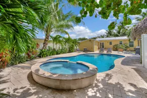 Charming 3BR Home Pool and Hot Tub FTL Gateaway - Image 2
