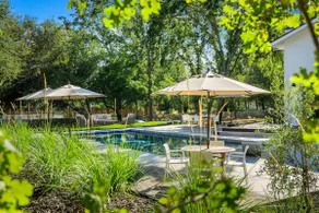 Relax & Recharge at Hoff Lane - Image 3