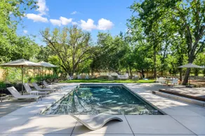 Relax & Recharge at Hoff Lane - Image 2