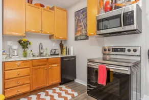 First floor unit near Purina Farms - Image 2