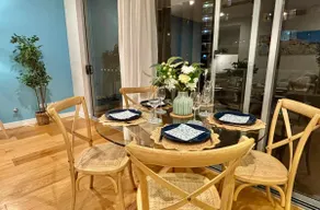 Upscale 1BR next Bondi Westfield & Trains with secure parking - Image 4