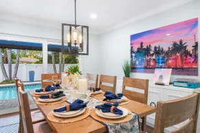 Walk to Beach, Pier, Food & Shops | Heated Pool - Image 5
