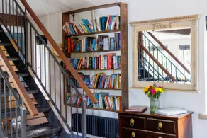 Little Dairy Farm|Stylish Barn Retreat|Nr Seaview - Image 3