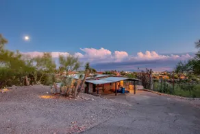 Sunsets, City Lights & Private Pool - Image 5