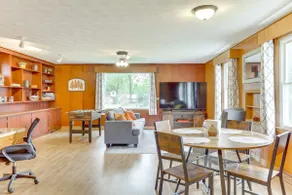 4 Mi to Main Street! Family Getaway in Zanesville - Image 4