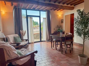 Villa Apartment 2-4prs in Vineyard Estate - Image 4