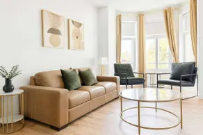 Newly Renovated - Grande-Allée - 3BR, 5 Beds - Image 3