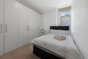 2BR Apartment W3 Free Parking GroundFloor Sleeps 6 - Image 3