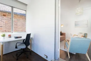 The Heri | Charming 2BR Glebe Retreat with Parking - Image 5