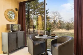 Amazing Mirror House with private Hot Tub - Image 4