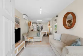 Central Barwon Beach Unit - Image 3