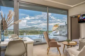 Pietra Cave Suite with private pool - Image 4