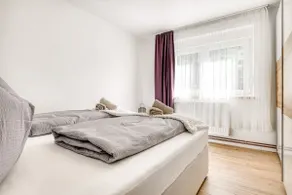 Apartment with garden | Garden view - Image 2