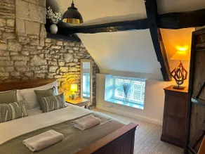Priory Weavers Cottage - Image 4