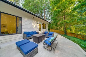 Wfh-friendly Gem w/ Creek: 4 Mi to Sammamish Trail - Image 2