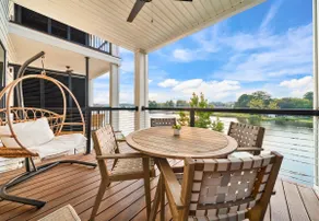 Side-by-Side Lake Hamilton Homes w/Dock, Pool - Image 5