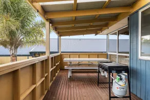 Dragonfly Beach House - Image 4