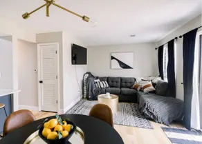 Suite Dreams - Condo for 4 - Image 2