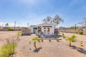 Walkable Downtown Chandler Oasis w/ Private Patio - Image 3