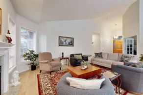 3BR home with yard, patio, WiFi, fireplace - Image 3