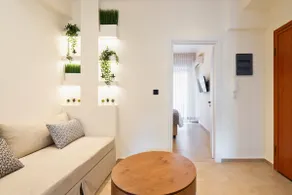 Modern Comfy Aptm Near the Acropolis by GHH - Image 5