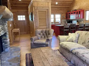 Splendor Mountain Ruby Cabin - Image 4