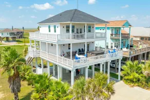 The Tides of Casa Blanca - Modern Luxe by the Sea - Image 4