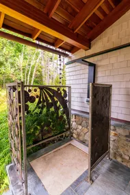 The Lodge at Seaside in Friendship - Image 4
