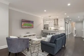 Luxury 6BR Townhome Duplex | Family Stay - Image 4
