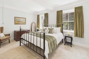 Host & Stay - Thorneville House - Image 2
