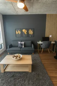 Bright 2BR Apt Pool, Gym Walkable Area - Image 5